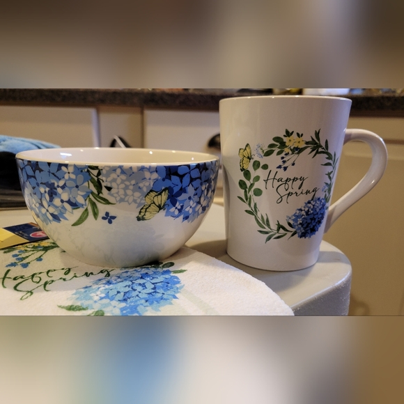 Royal Norfolk - Set of Mug, Bowl, and Kitchen Towel (one each) Happy Spring - Picture 7 of 11